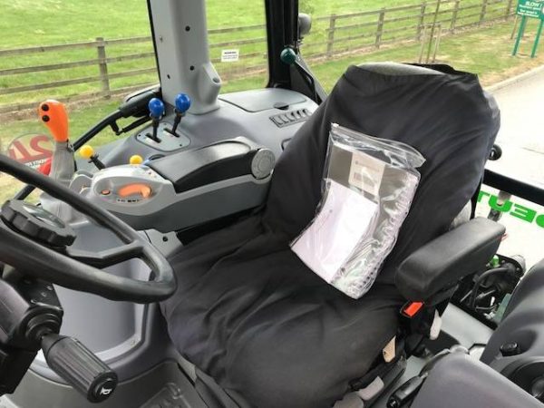 2011 DEUTZ FAHR AGROTRON M615 – Bild 2