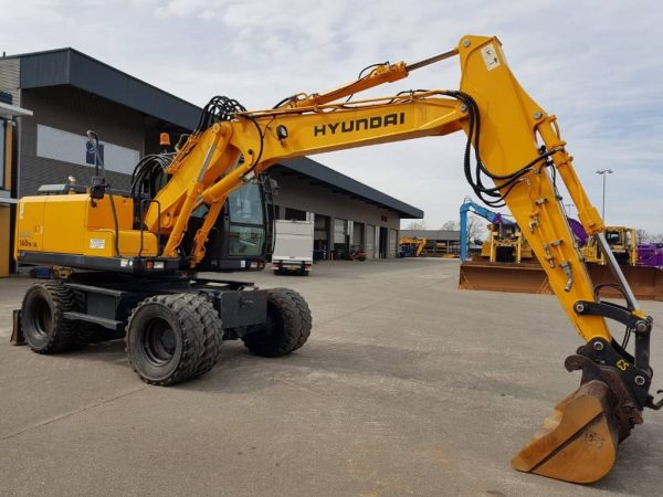 2007 Hyundai Robex 140W-7A – Bild 2