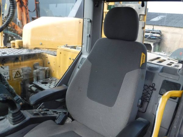 2013 Volvo ECR145DL - Image 5