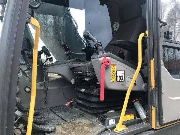 2010 Volvo EC210CL – Bild 2