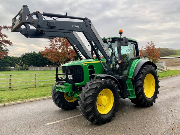 2012 JOHN DEERE 6930 PREMIUM