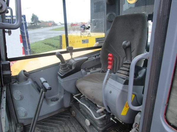 2011 VOLVO ECR 88 – Bild 4
