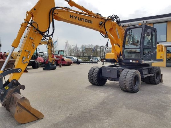 2007 Hyundai Robex 140W-7A