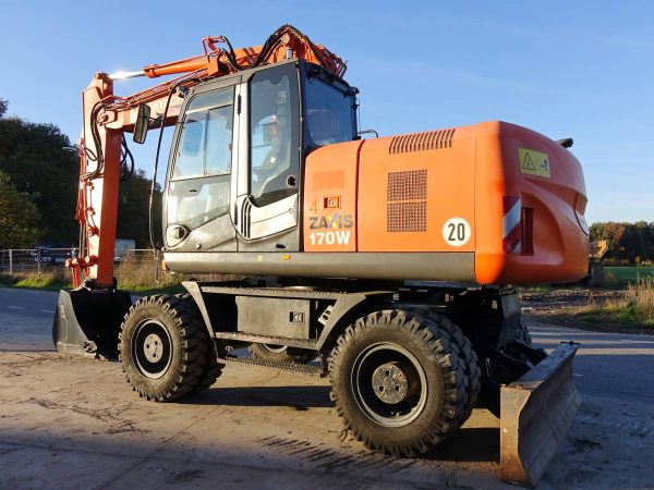 2008 Hitachi ZX170W-3 – Bild 2