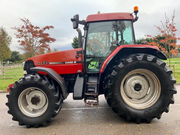 1998 CASE MX135 – Bild 2