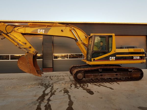 2000 Caterpillar 325BL
