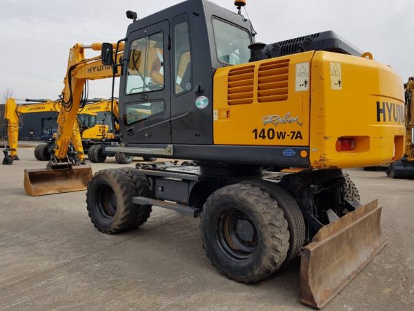 2007 Hyundai Robex 140W-7A – Bild 3