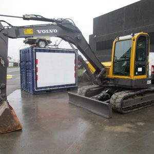 2011 VOLVO ECR 88