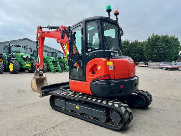 2019 KUBOTA U55-4 – Bild 3
