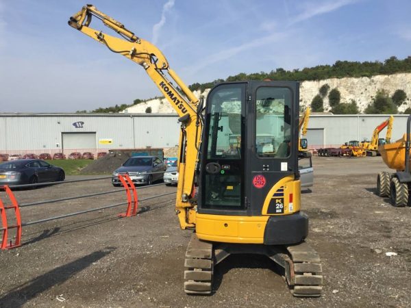 2012 Komatsu PC26MR-3 – Bild 4