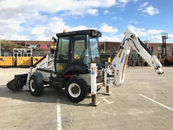 2011 JCB 2CX – Bild 2