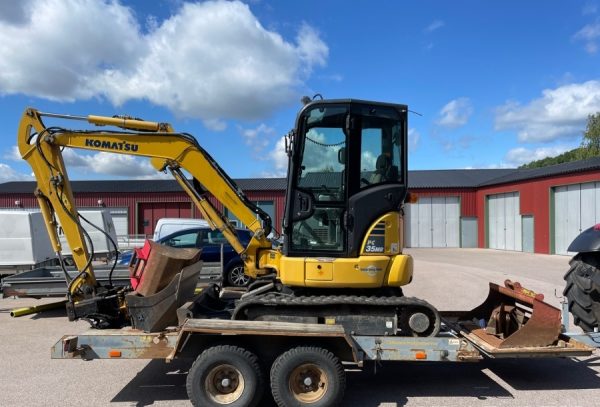 2018 Komatsu PC35MR-5