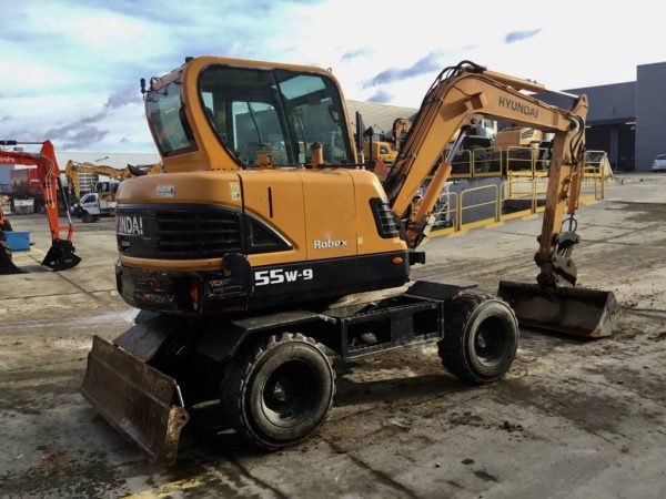 2012 Hyundai ROBEX 55W-9 – Bild 3