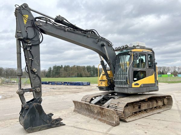 2013 Volvo ECR145D