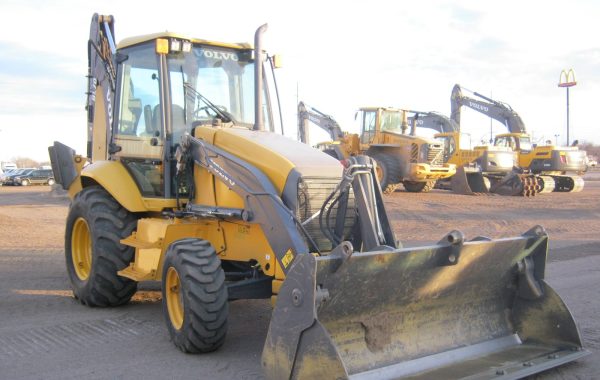 2008 VOLVO BL70