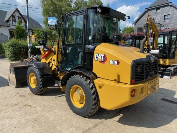 2021 CAT 906 – Bild 5