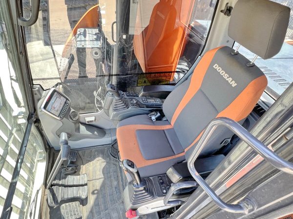 2017 Doosan DX235LCR-5 – Bild 6