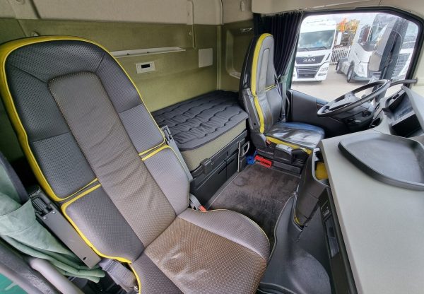 2018 Volvo FH16 750 4X2 Tractorhead XL VEB+ I-Park Cool ADR ACC Xenon Euro 6 – Bild 7