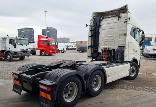 2015 Volvo FH16 550 6X4 Tractorhead Retarder Hydraulik ADR Euro 6 – Bild 5